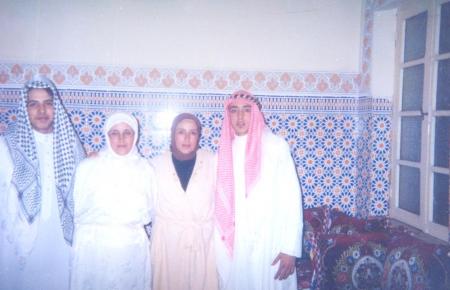 moi  et ma tante et maman et mon fr&egrave;re